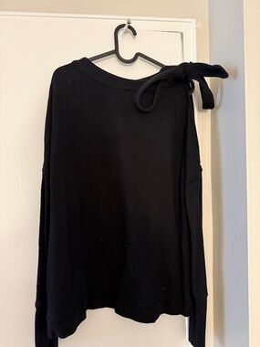 Caslon open shoulder sweater with bow